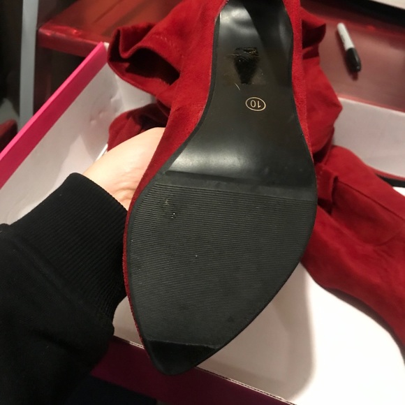 Over the knee Red Velvet boots - Picture 5 of 5